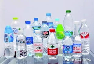 饮水之道 饮料不能替代饮用水，守护健康的正确选择